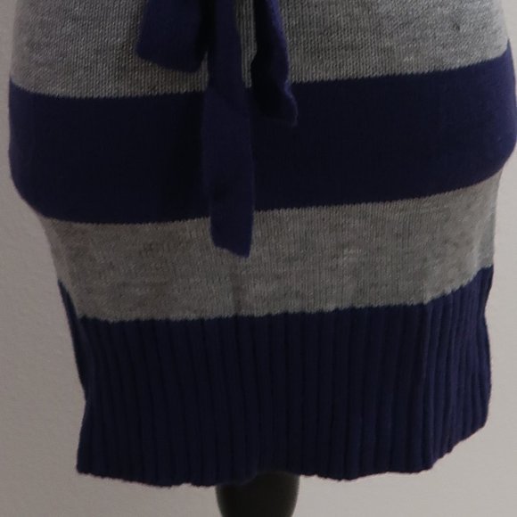 Sweater Dress - Picture 5 of 6